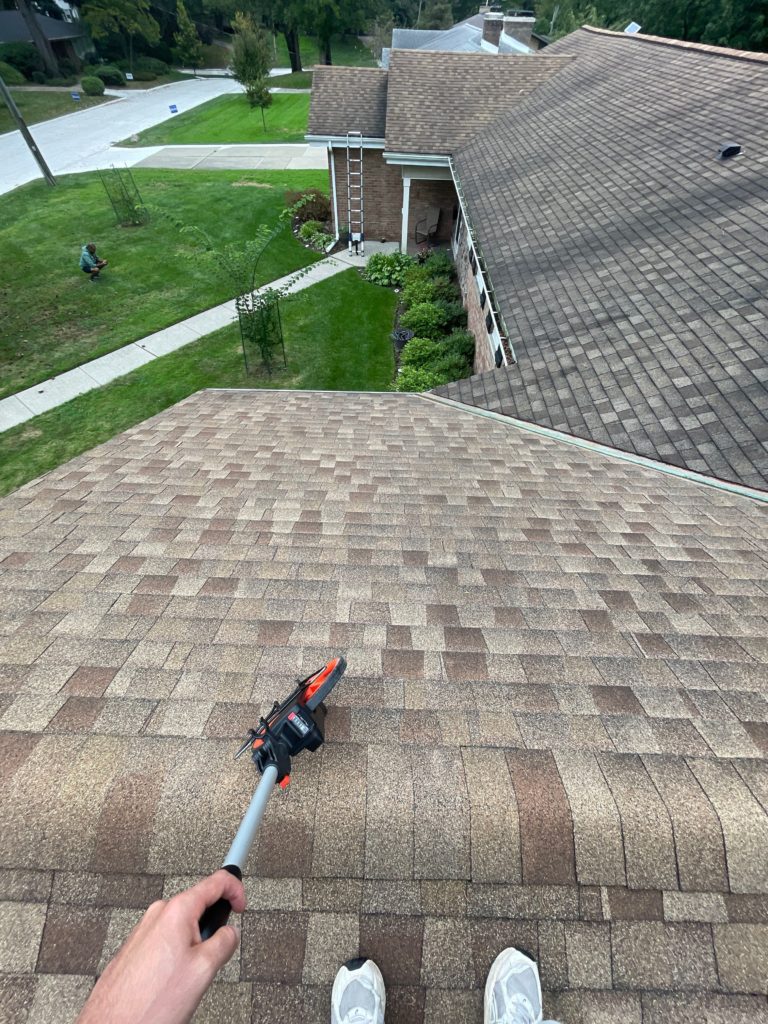 Mt. Clemens, Michigan Roof