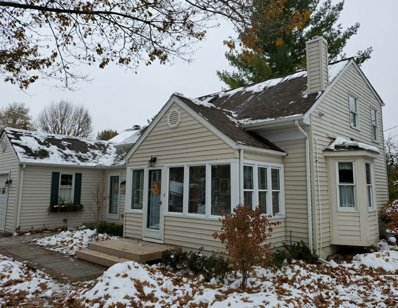 Fraser Michigan James Hardie Siding Before