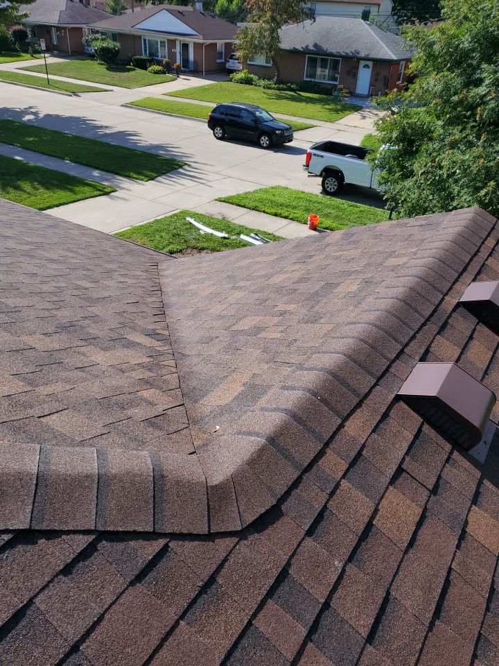 Madison Heights Roofer Michigan